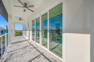 11460 7th St E, Treasure Island, FL 33706 - Photo 58