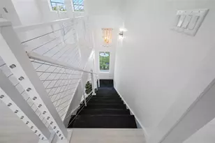 11460 7th St E, Treasure Island, FL 33706 - Photo 8