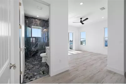 11460 7th Street E, Treasure Island, FL 33706 - Photo 48