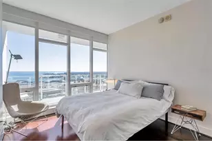 175 1st St S, Saint Petersburg, FL 33701 - Photo 18