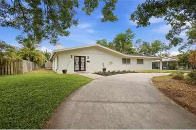 615 Fontana Lane, Bradenton, FL 34209 - Photo 1