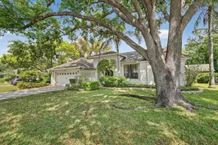 357 Waterford Cir W, Tarpon Springs, FL 34688 - Photo 34
