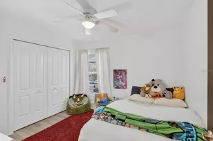 357 Waterford Cir W, Tarpon Springs, FL 34688 - Photo 20