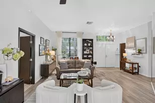 357 Waterford Cir W, Tarpon Springs, FL 34688 - Photo 6