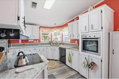 1001 Starkey Road #282, Largo, FL 33771 - Photo 14