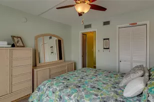 4900 Brittany Dr S, Saint Petersburg, FL 33715 - Photo 28