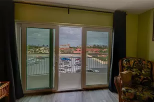 4900 Brittany Dr S, Saint Petersburg, FL 33715 - Photo 16