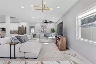 3922 W Bay View Ave, Tampa, FL 33611 - Photo 8