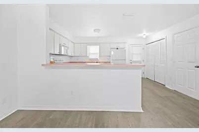 37407 Branch Avenue, Dade City, FL 33523 - Photo 12