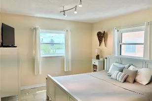18650 Gulf Blvd, Indian Shores, FL 33785 - Photo 8