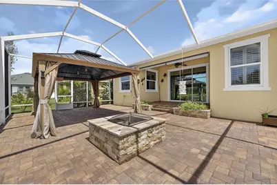5130 Admiral Pointe Drive, Apollo Beach, FL 33572 - Photo 6