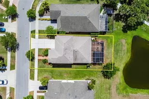 5130 Admiral Pointe Dr, Apollo Beach, FL 33572 - Photo 4