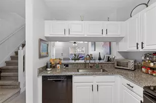 2371 Lake Woodberry Cir, Brandon, FL 33510 - Photo 22