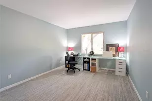 1711 Magdalene Manor Dr, Tampa, FL 33613 - Photo 40