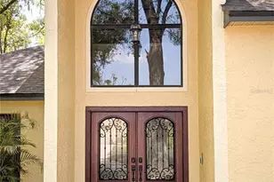 1711 Magdalene Manor Dr, Tampa, FL 33613 - Photo 6