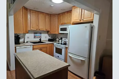 1905 Canterbury Lane #E-9, Sun City Center, FL 33573 - Photo 14