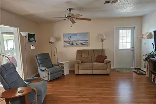 1905 Canterbury Ln, Sun City Center, FL 33573 - Photo 8