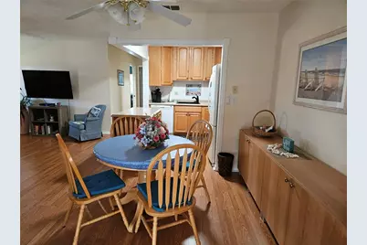 1905 Canterbury Lane #E-9, Sun City Center, FL 33573 - Photo 12