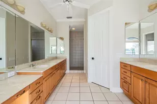 62 Central Ct, Tarpon Springs, FL 34689 - Photo 46
