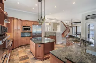 62 Central Ct, Tarpon Springs, FL 34689 - Photo 18