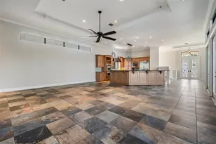 62 Central Ct, Tarpon Springs, FL 34689 - Photo 12