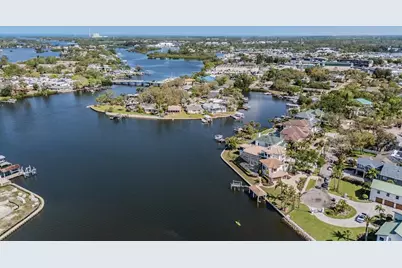 62 Central Court, Tarpon Springs, FL 34689 - Photo 72