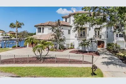 62 Central Court, Tarpon Springs, FL 34689 - Photo 68