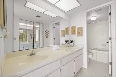 9000 Commodore Drive #604, Seminole, FL 33776 - Photo 28