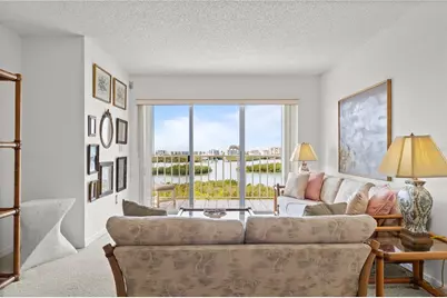 9000 Commodore Drive #604, Seminole, FL 33776 - Photo 4