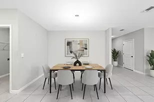 7217 Ronnie Gardens Ct, Tampa, FL 33619 - Photo 8