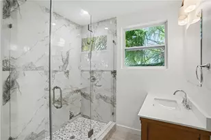 2328 W Spruce St, Tampa, FL 33607 - Photo 10