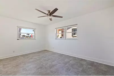176 175th Avenue E, Redington Shores, FL 33708 - Photo 22