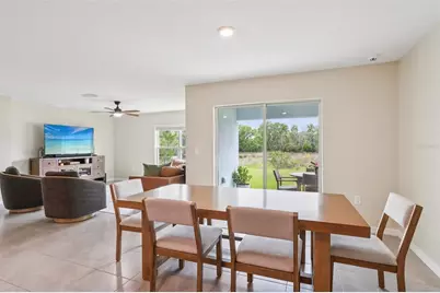 1804 Tahitian Sunrise Drive, Plant City, FL 33565 - Photo 8