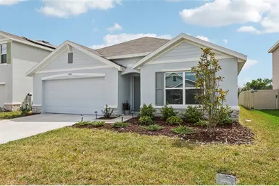 1804 Tahitian Sunrise Drive, Plant City, FL 33565 - Photo 2