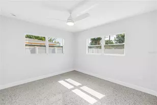 7443 2nd St N, Saint Petersburg, FL 33702 - Photo 28