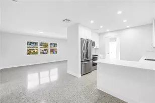 7443 2nd St N, Saint Petersburg, FL 33702 - Photo 8