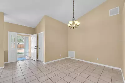 4704 Lighterwood Way, Valrico, FL 33596 - Photo 12
