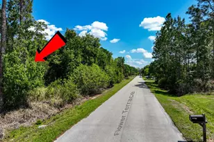 2022 Flower Terrace, Sebring, FL 33875 - Photo 2