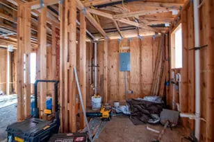 734 2nd St N, Safety Harbor, FL 34695 - Photo 8