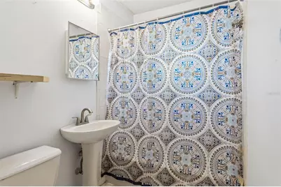 8006 N Temple Place, Tampa, FL 33617 - Photo 18