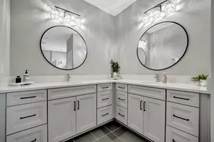 3549 Secluded Ct, Sarasota, FL 34240 - Photo 20