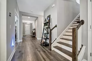 3549 Secluded Ct, Sarasota, FL 34240 - Photo 4