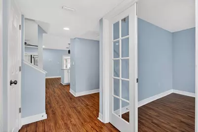 6660 Cape Hatteras Way NE #1, Saint Petersburg, FL 33702 - Photo 4