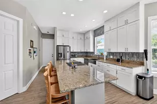 4433 Sweetwater Dr, Tampa, FL 33615 - Photo 14