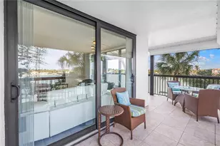 9495 Blind Pass Rd, Saint Pete Beach, FL 33706 - Photo 32