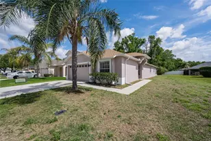 25841 Crippen Dr, Land O Lakes, FL 34639 - Photo 2