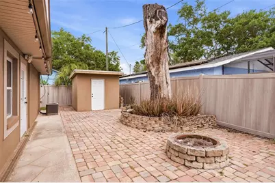 2121 Park Street N, Saint Petersburg, FL 33710 - Photo 36