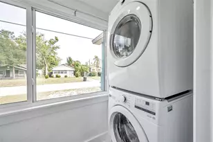 4000 10th Ave N, Saint Petersburg, FL 33713 - Photo 16