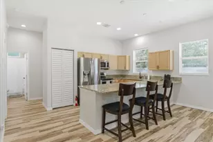 3706 13th St N, Saint Petersburg, FL 33704 - Photo 24