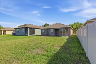 15519 Telford Spring Dr, Sun City Center, FL 33573 - Photo 16